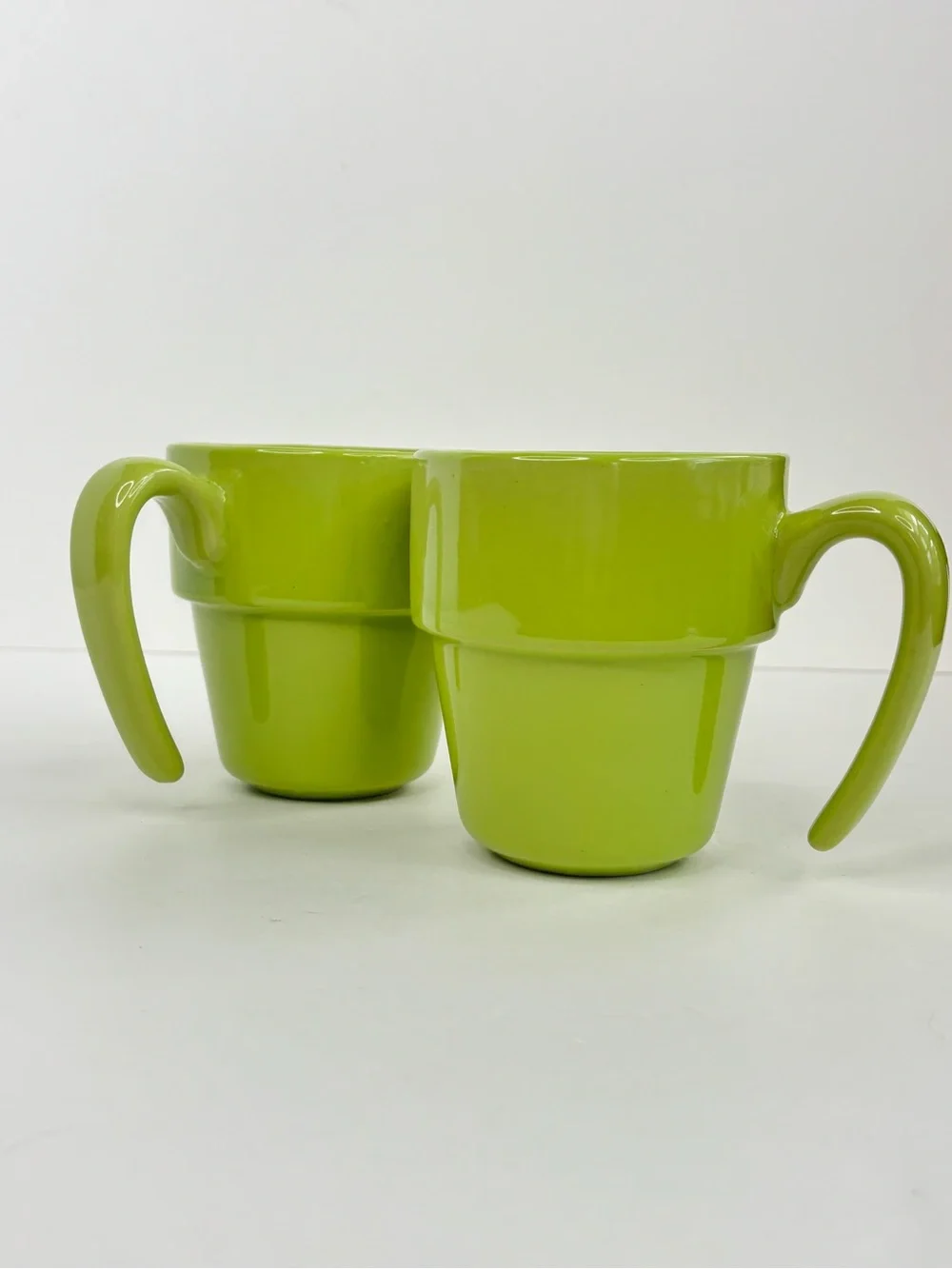 Royal Norfolk Light Avocado Green Ergonomic Stackable Ceramic Coffee Mugs Set-2
